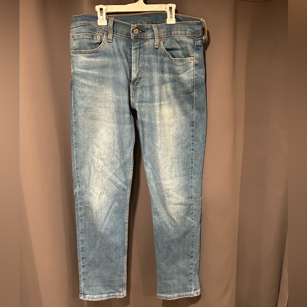Levi 511